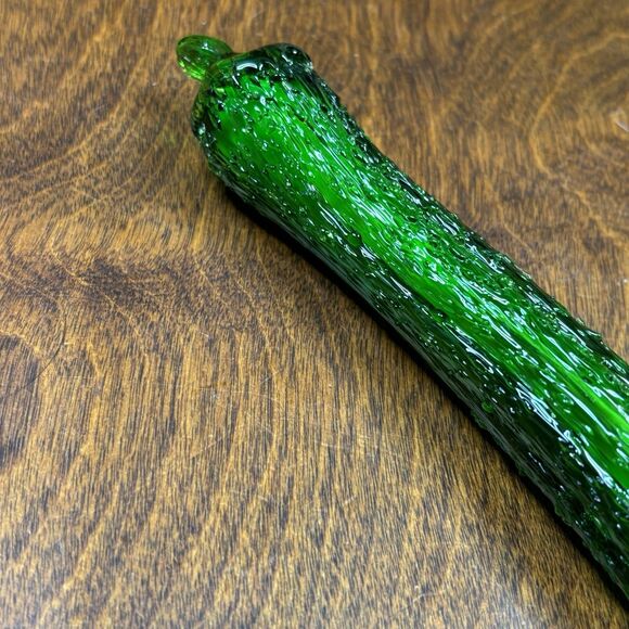 Murano style glass Vegetable 8"‎ Asparagus Green Handblown paper weight decor - Picture 3 of 8
